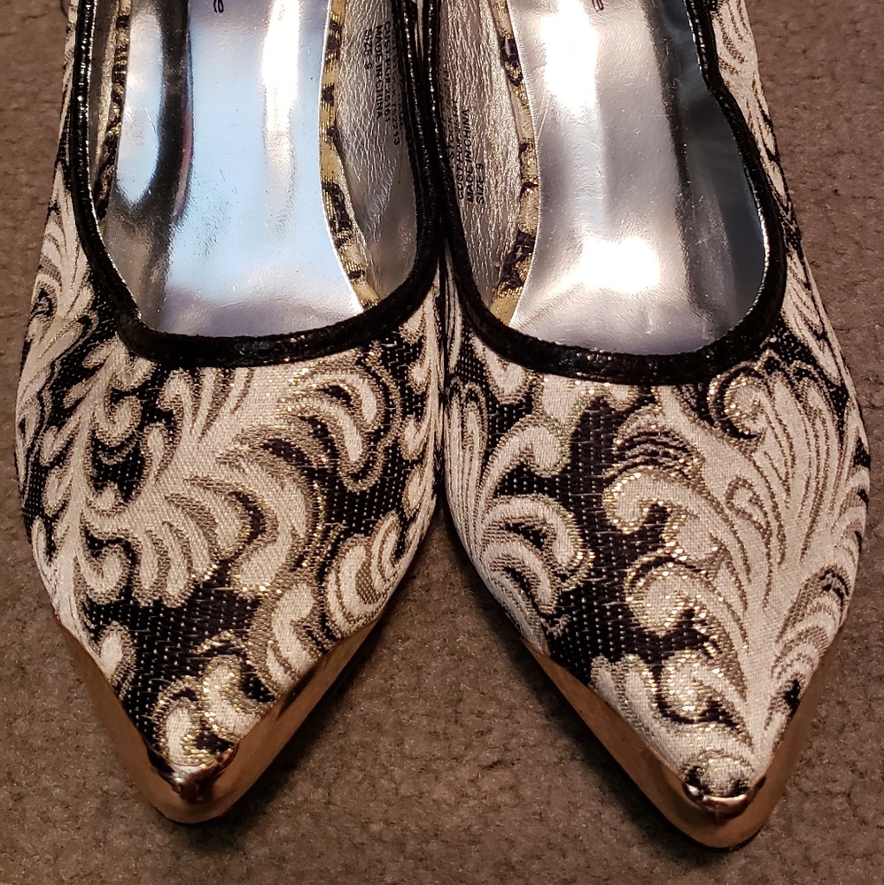 Size 9 Wild Rose Heels